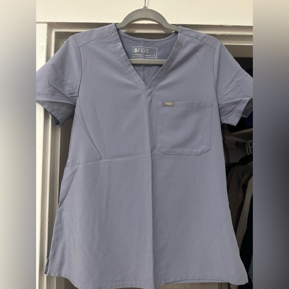 Limited Edition Figs Scrub Top